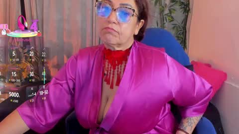 Jennifer  online show from 05-01-26, 06:12