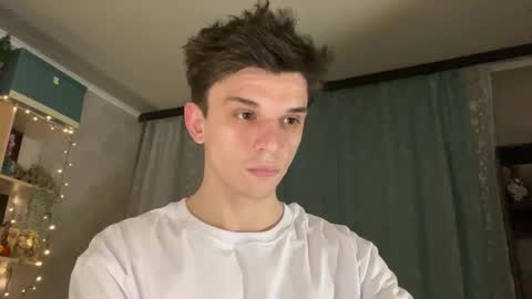 PVT AND MENU ACTIVE online show from 03-18-26, 06:44