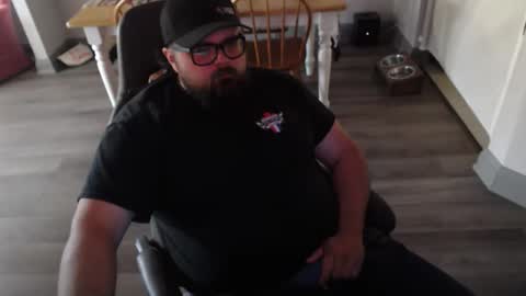lonewolfgarage online show from 05-22-26, 07:19