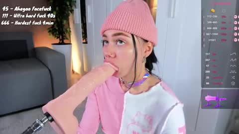 Snapshot of loney__tunes chatting on 02-21-25, 04:07 Shy EvaStreams are everyday 9 AM - 3 PM GMT 3 online show from 02-21-25, 04:07