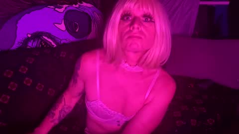 longbeachcd69 online show from 02-08-25, 10:50