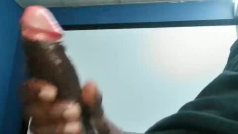 Snapshot of longblack37 chatting on 03-06-25, 02:41 slim reaper online show from 03-06-25, 02:41