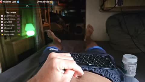 Snapshot of longdongtheprince chatting on 03-02-25, 05:04 longdongtheprince online show from 03-02-25, 05:04