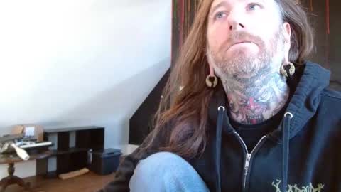 longhair online show from 01-08-25, 06:31