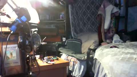 Mr. FogoDeChao online show from 10-25-25, 01:13