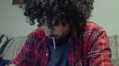 Snapshot of longnight5 chatting on 12-10-24, 03:44 Alejandro Rulitos Twitter longnight55 Intagram 5longnight5 online show from 12-10-24, 03:44