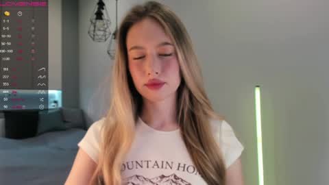 Eva online show from 03-28-26, 12:16