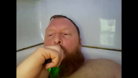 Snapshot of longshlong54321 chatting on 12-20-25, 05:42 Come in to talk stay for the cock lol online show from 12-20-25, 05:42