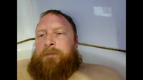 Snapshot of longshlong54321 chatting on 01-07-26, 10:45 Come in to talk stay for the cock lol online show from 01-07-26, 10:45