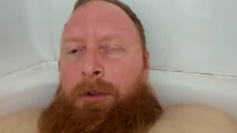 Snapshot of longshlong54321 chatting on 07-11-26, 12:19 Come in to talk stay for the cock lol online show from 07-11-26, 12:19