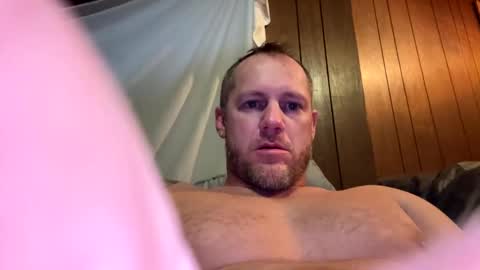 Snapshot of longstrokin8869 chatting on 03-05-25, 09:05 Bradsobad88 online show from 03-05-25, 09:05