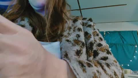 Londoncashmere69  online show from 02-12-25, 07:45