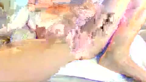 Snapshot of look_bigcock chatting on 10-26-25, 03:23 Seamus Love online show from 10-26-25, 03:23