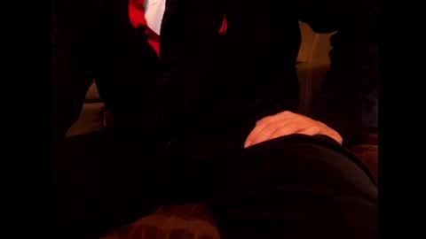 looking469 online show from 09-28-25, 03:12