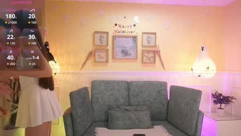 Loona Nyx online show from 10-25-25, 11:40