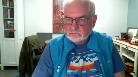 loop102 online show from 04-11-26, 02:38