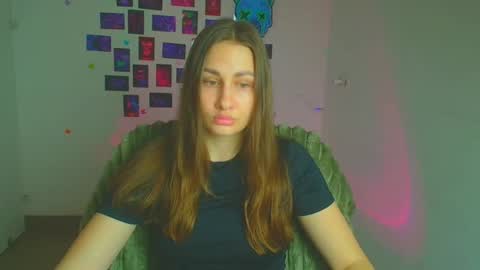 Snapshot of lora_kisses chatting on 03-18-26, 06:38 Lora online show from 03-18-26, 06:38