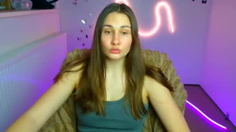 Snapshot of lora_kisses chatting on 03-23-26, 06:06 Lora online show from 03-23-26, 06:06