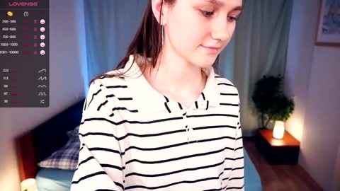 Lora online show from 12-26-24, 05:19
