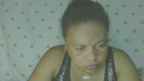 LorahVane online show from 05-07-26, 11:59