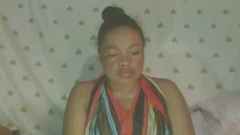 LorahVane online show from 06-05-26, 10:54