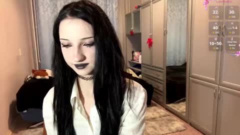 Hello there im Luna Im new here Lets have fun online show from 02-22-26, 05:00