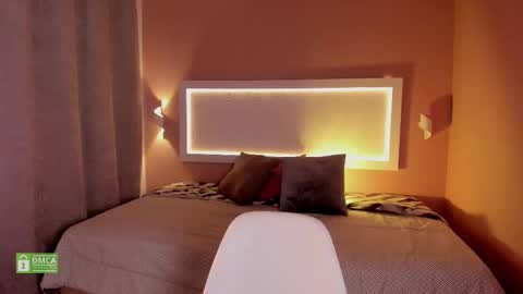 Deborah Daz online show from 03-04-25, 02:10