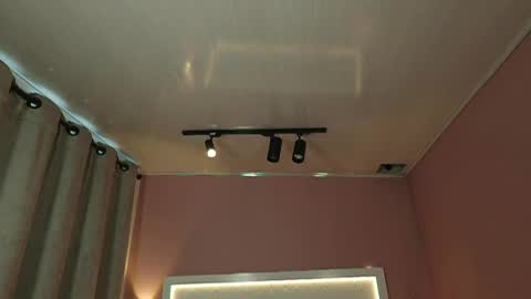 Deborah Daz online show from 09-21-25, 01:57