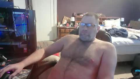 Snapshot of lordimaran chatting on 03-01-25, 12:45 lordimarans room online show from 03-01-25, 12:45
