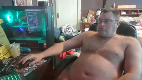 Snapshot of lordimaran chatting on 09-15-25, 12:27 lordimarans room online show from 09-15-25, 12:27