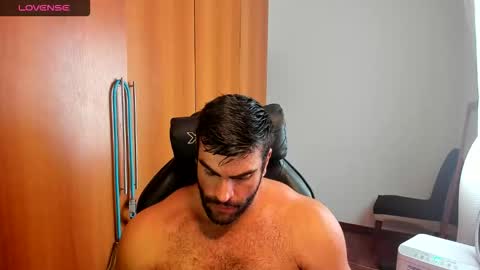 Snapshot of lordtroper chatting on 02-11-26, 02:55 Lord Troper online show from 02-11-26, 02:55