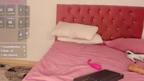 lore_rey online show from 12-24-24, 01:16