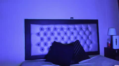 Lore Depp online show from 12-29-24, 05:42