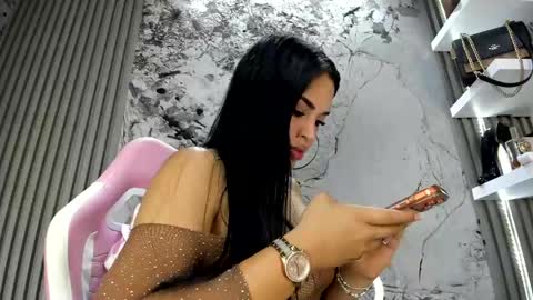 Doll Queen online show from 05-13-26, 10:56