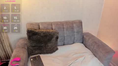 Loren   online show from 07-28-26, 02:13