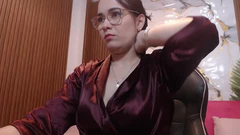Loren online show from 05-05-26, 02:41