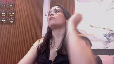 Loren online show from 05-06-26, 02:19