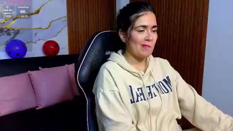 Loren online show from 06-26-26, 02:38