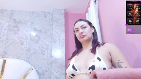Lorena Gate online Colombia 230 pm to 930 pm online show from 05-05-26, 11:46