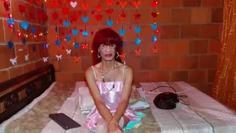 Lorena Capelli online show from 01-08-25, 07:03