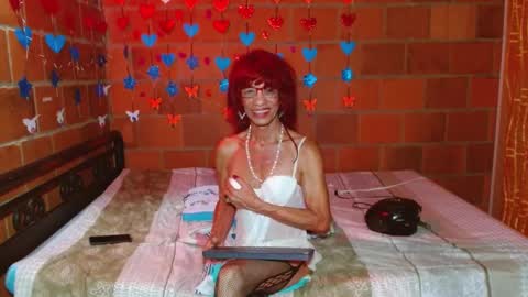 Lorena Capelli online show from 01-13-25, 12:09