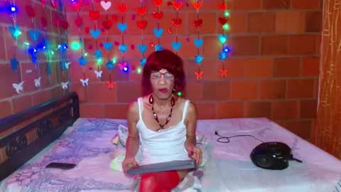 Lorena Capelli online show from 01-14-25, 02:19