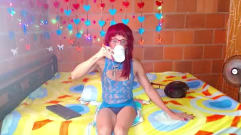 Lorena Capelli online show from 01-26-25, 09:40