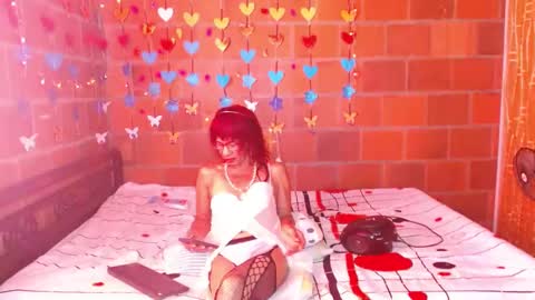 Lorena Capelli online show from 01-31-25, 02:28