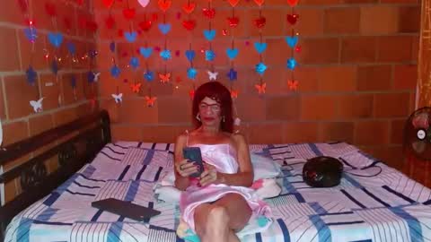 Lorena Capelli online show from 02-05-25, 09:36