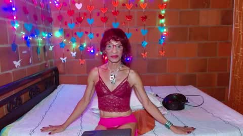 Lorena Capelli online show from 02-10-25, 09:04