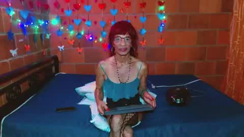 Lorena Capelli online show from 02-19-25, 02:01