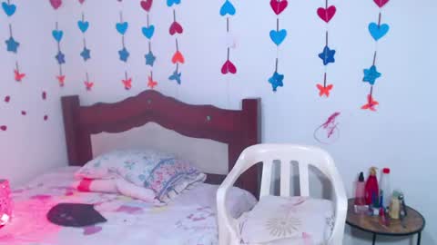 Lorena Capelli online show from 06-15-26, 12:07