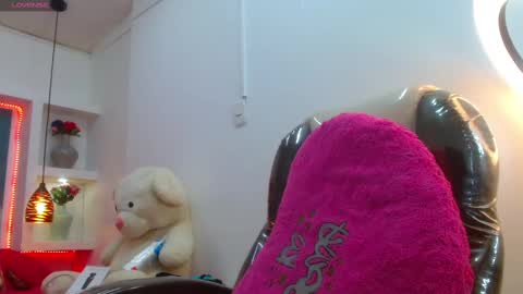 lore online show from 02-25-25, 10:39