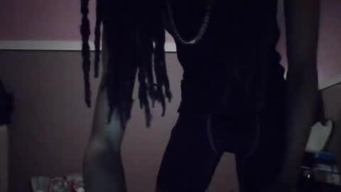 Snapshot of lorendo373255 chatting on 03-06-25, 06:19 Baby Zane online show from 03-06-25, 06:19